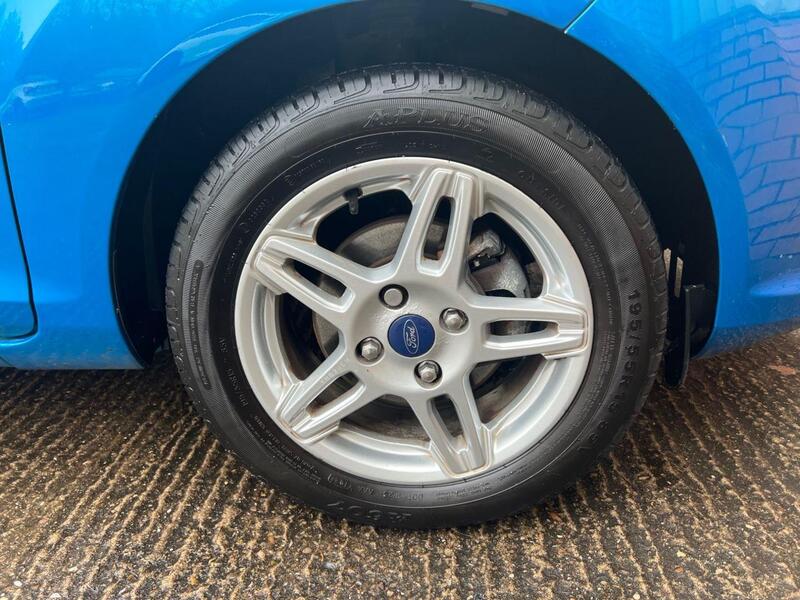 Ford Fiesta view 22