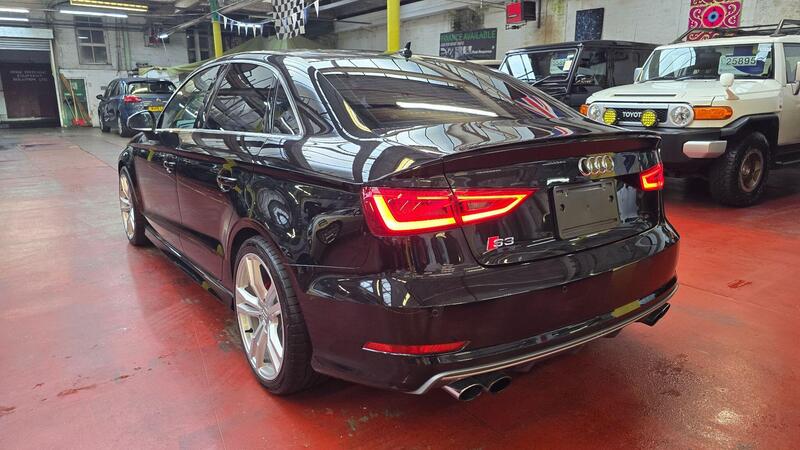 Audi Audi S3 view 6
