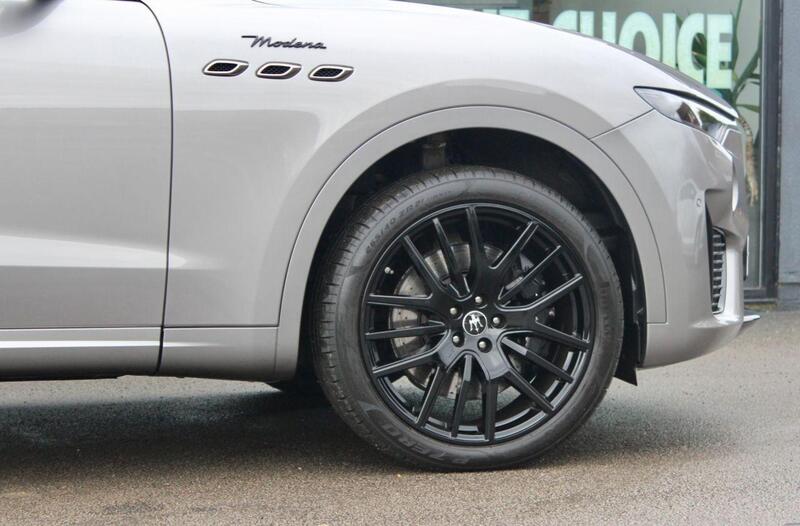 Maserati Levante view 4