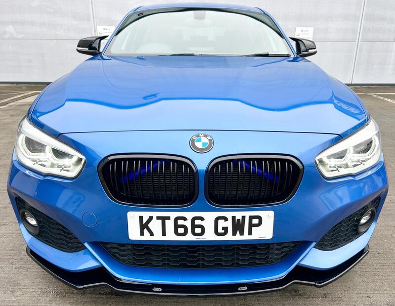 BMW 1 Series view 2
