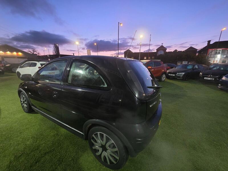 Vauxhall Corsa view 6