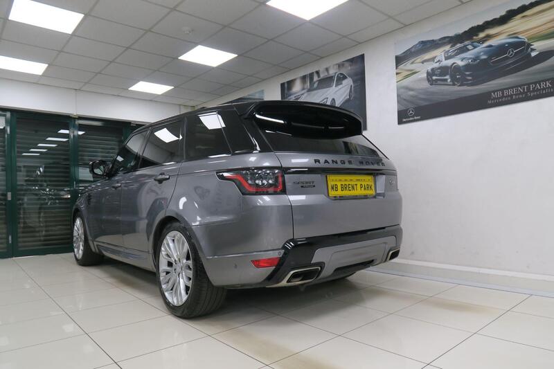 Land Rover Range Rover Sport view 4