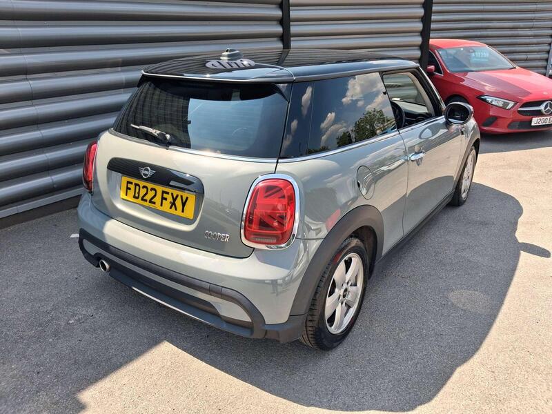 Mini Cooper view 6
