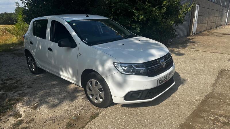 2019 Dacia Sandero 0.9 TCe Essential Euro 6 (s/s) 5dr