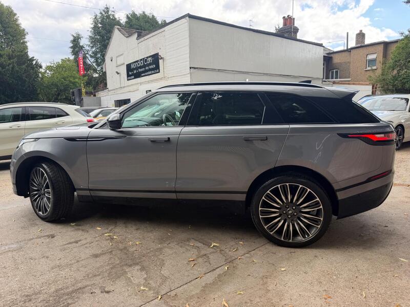 Land Rover Range Rover Velar view 4