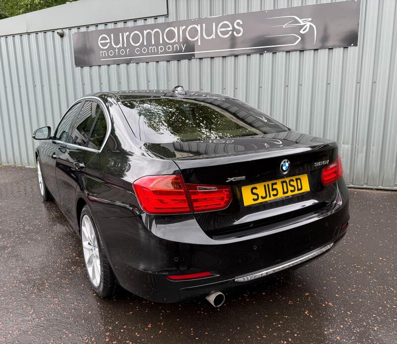 BMW 3 Series view 6