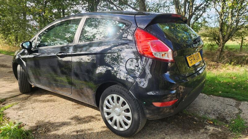 2014 Ford Fiesta — photo 7