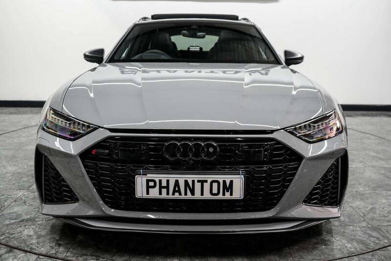 Audi RS6 Avant view 5