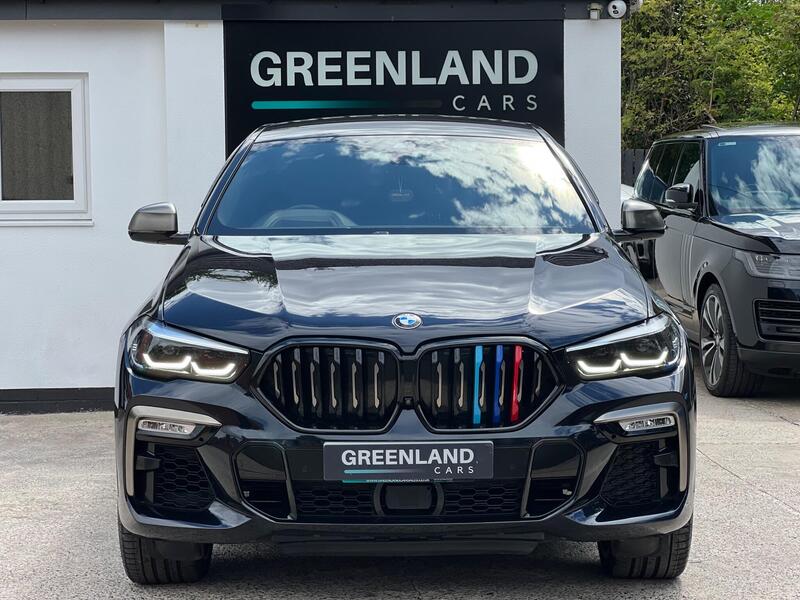BMW X6 view 3