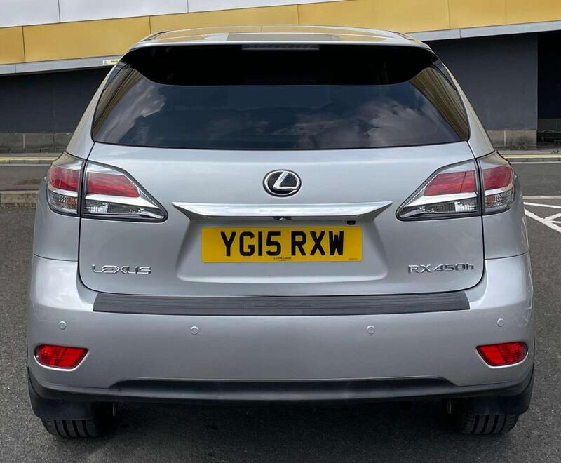 Lexus RX view 6