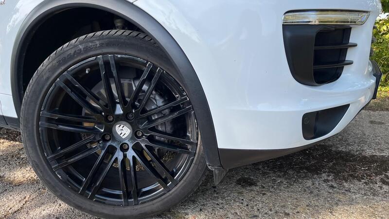 2015 Porsche Cayenne — photo 68