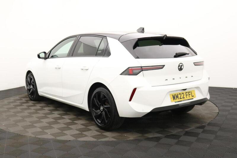 Vauxhall Astra view 6