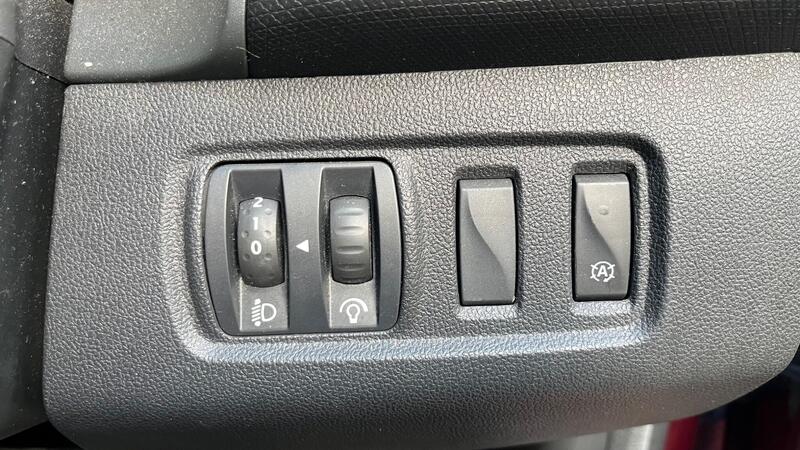 2019 Renault Clio — photo 29