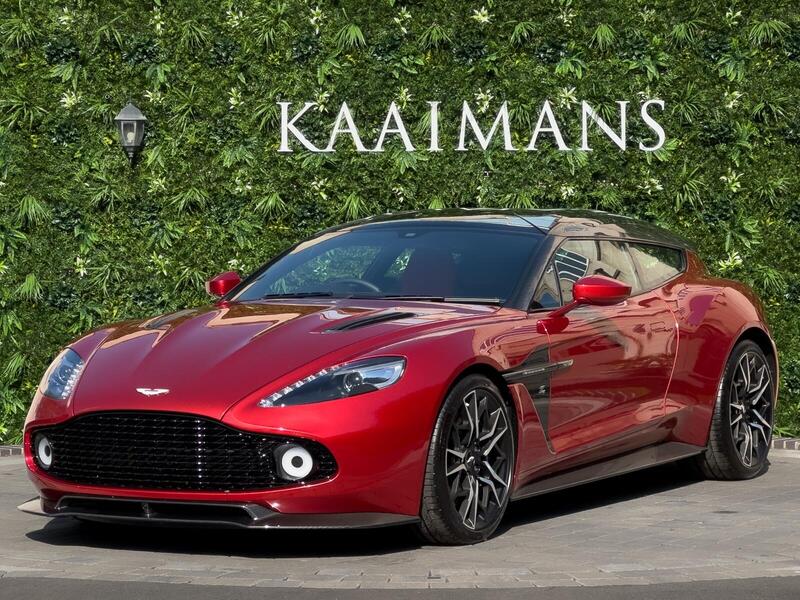 Aston Martin Vanquish view 3