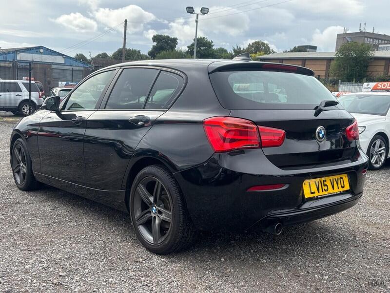 BMW 1 Series view 5