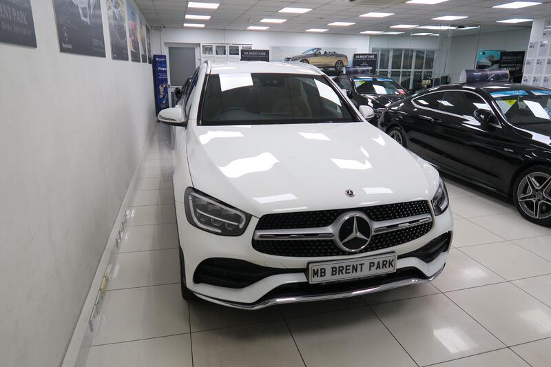 Mercedes-Benz GLC view 4