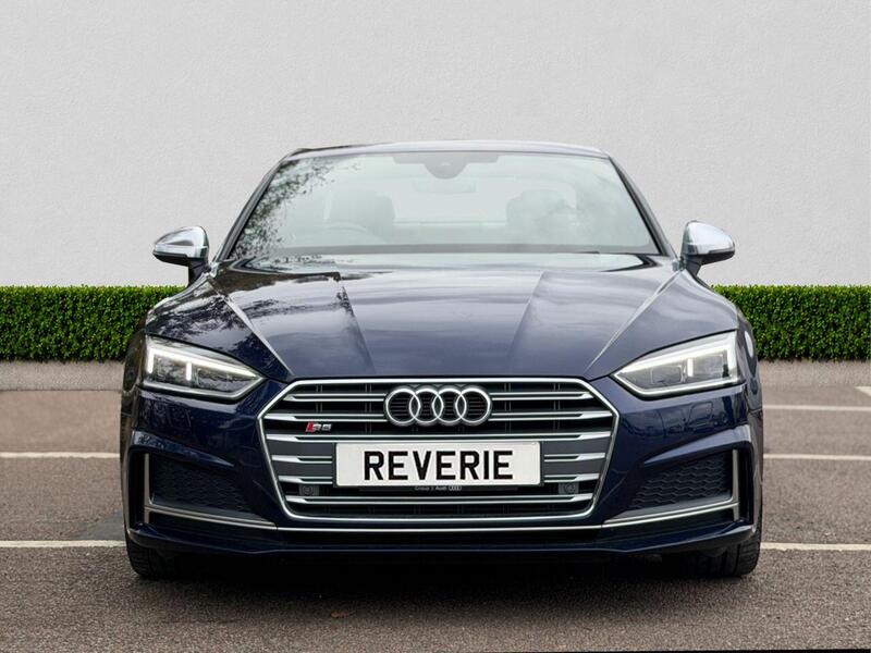Audi Audi S5 view 2