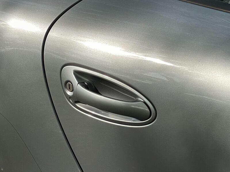 Porsche 911 view 52