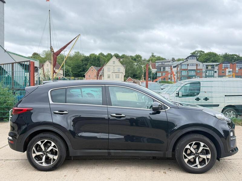 Kia Sportage view 2