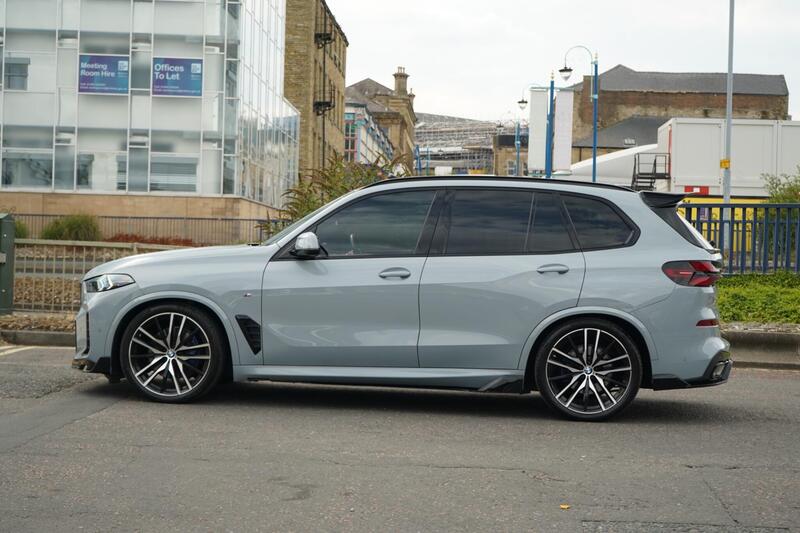 BMW X5 view 7