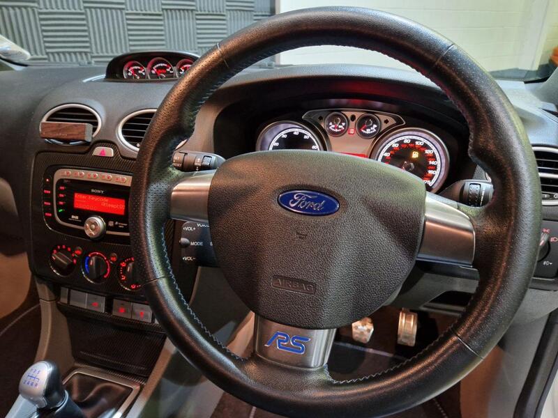 Ford Focus view 10