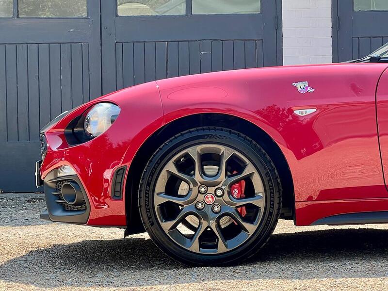 Abarth Abarth 124 Spider view 3