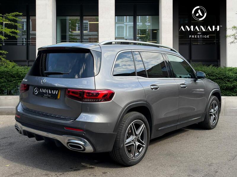 Mercedes-Benz Mercedes-Benz GLB view 3