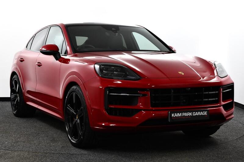 2023 Porsche Cayenne in Red for sale