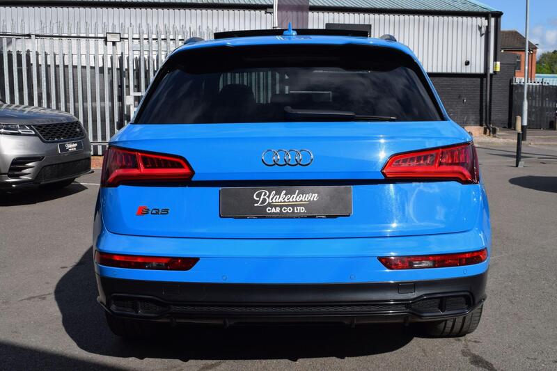 Audi SQ5 view 6