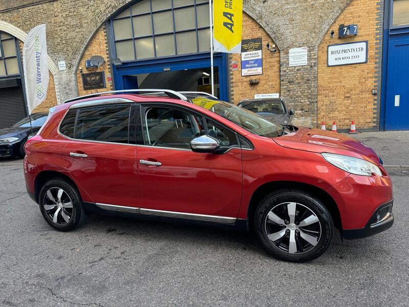 Peugeot 2008 view 10