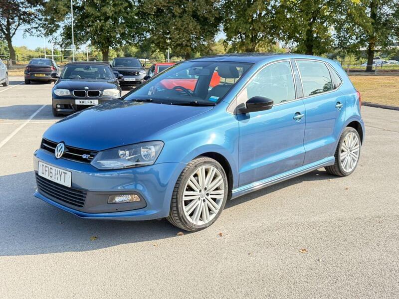 Volkswagen Polo view 5