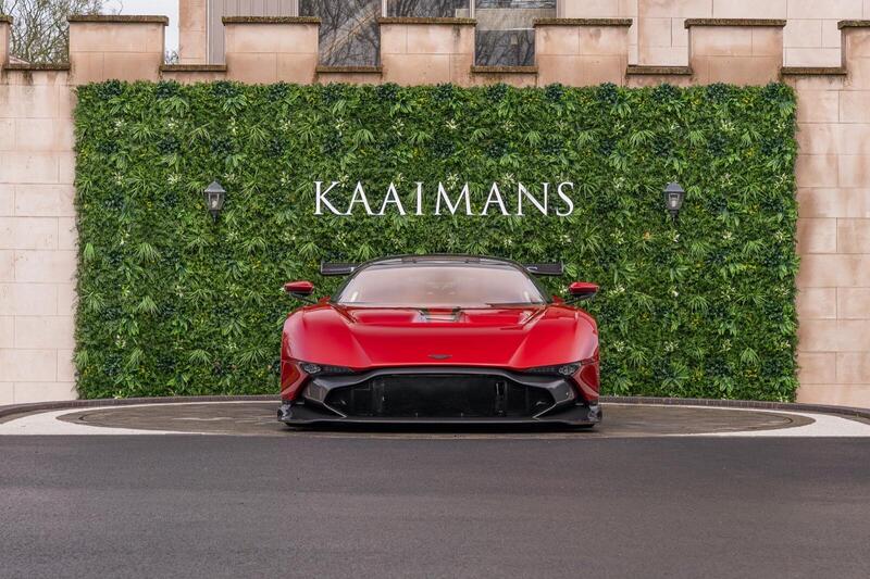 Aston Martin Vulcan view 7