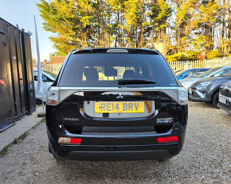 Mitsubishi Outlander 2.0h 12kWh GX4h CVT 4WD Euro 5 (s/s) 5dr thumbnail 7