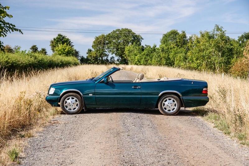 Mercedes-Benz E-Class view 5
