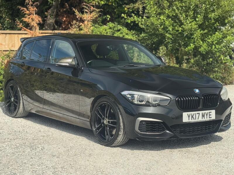 BMW 1 Series view 3