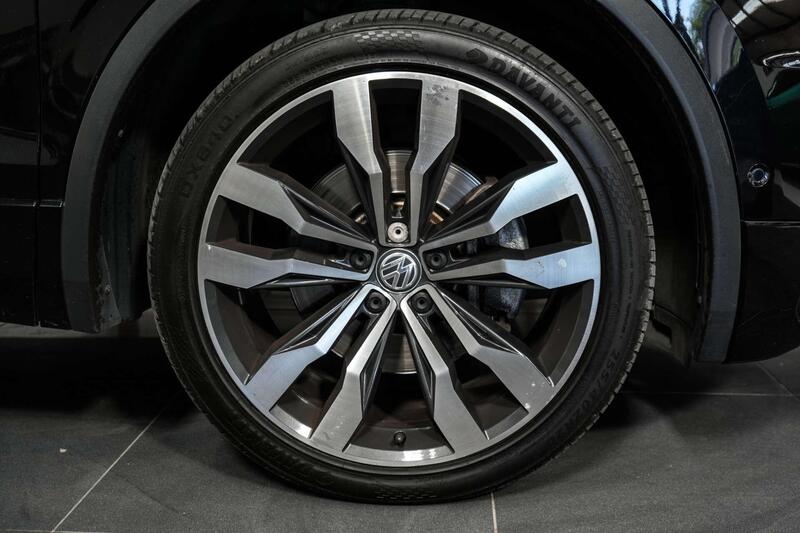 Volkswagen Tiguan view 7