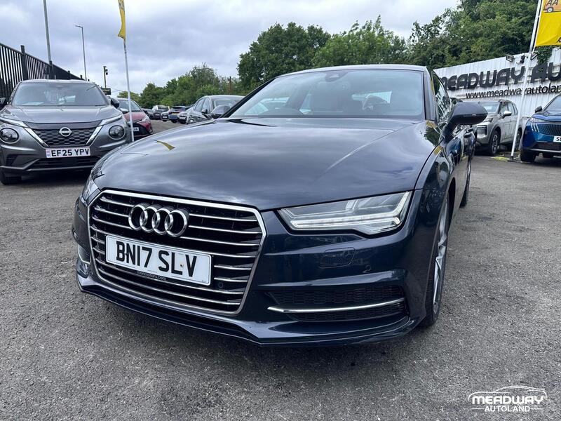 Audi A7 view 3