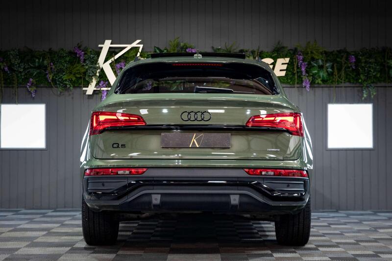 Audi Q5 view 6