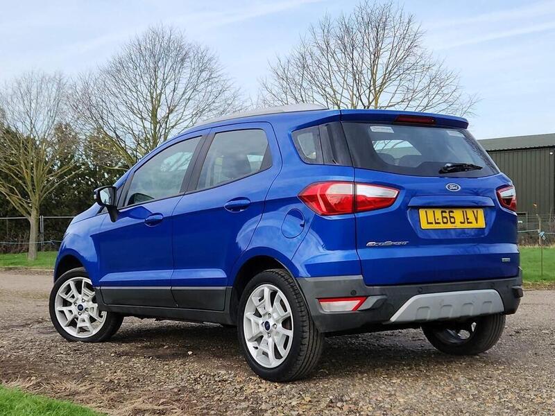 Ford Ecosport view 5