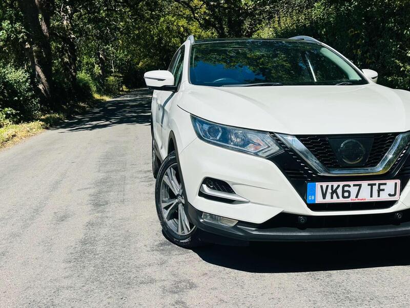 Nissan Qashqai view 2