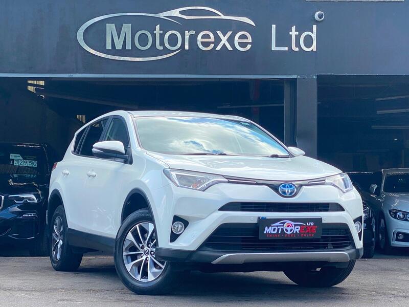 2017 Toyota Rav4 in White for sale