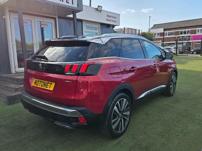 Peugeot 3008 view 7