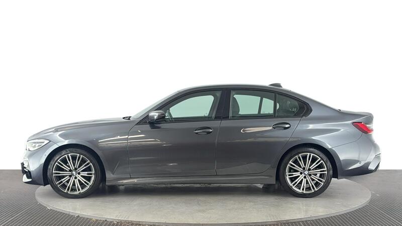 BMW 3 Series view 7