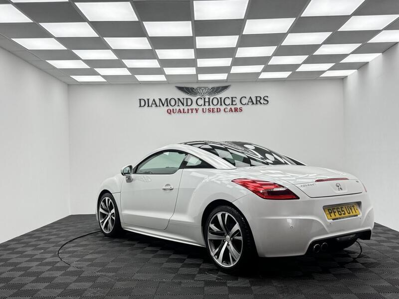 Peugeot RCZ view 4
