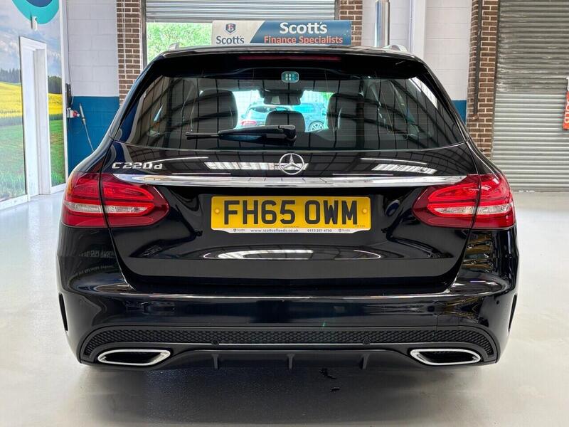 Mercedes-Benz C Class view 6