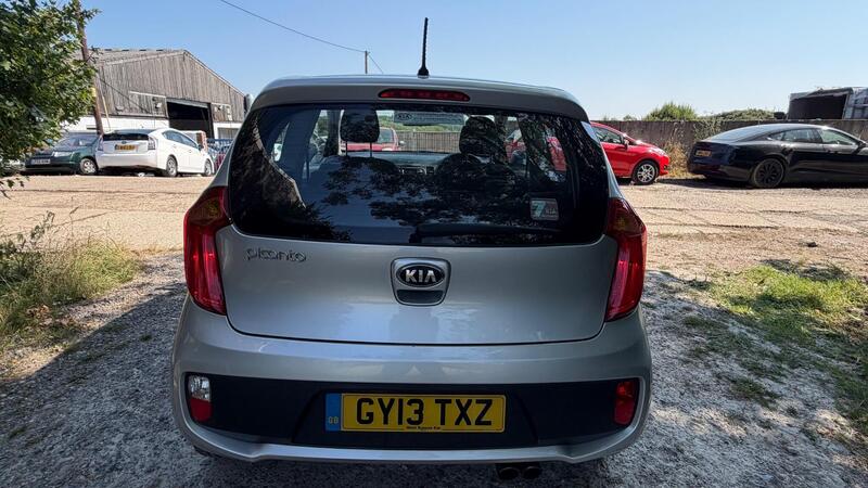 2013 Kia Picanto — photo 7