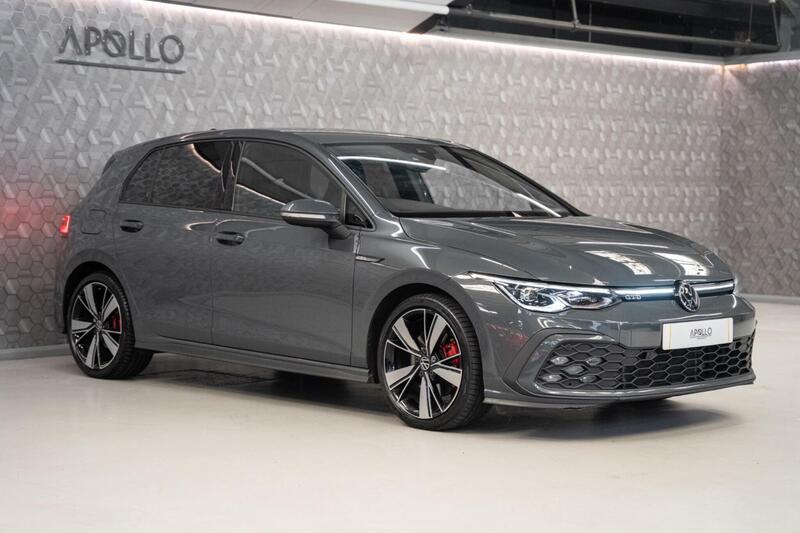 Volkswagen Golf view 3