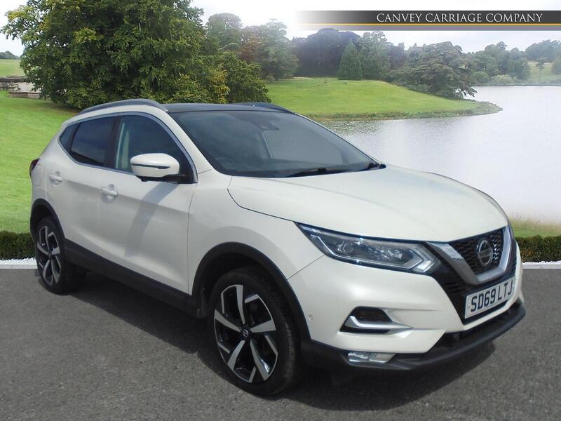 2019 Nissan Qashqai in White for sale