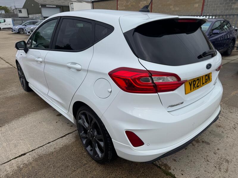Ford Fiesta view 6