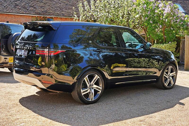 Land Rover Discovery 3 view 6